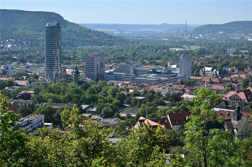 In Jena ist baureifes Land besonders teuer. (Archivbild)Martin Schutt/dpa
