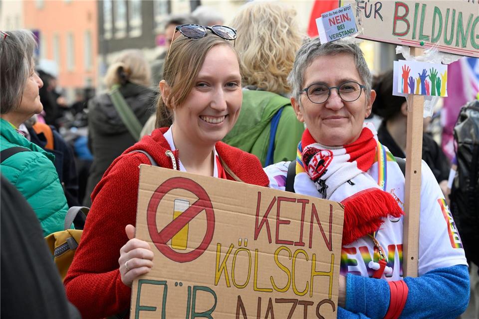 In Köln wurde gegen Rassismus demonstriert.Roberto Pfeil/dpa