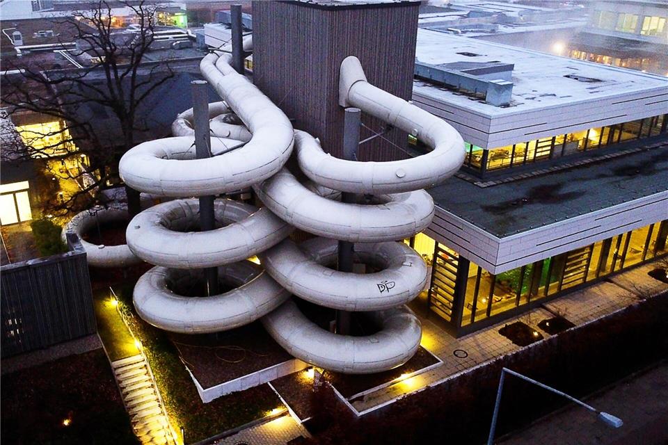 In Lüneburg treffen sich die schnellsten Wasserrutscher aus Norddeutschland. (Archivbild)Jörn Hüneke/dpa