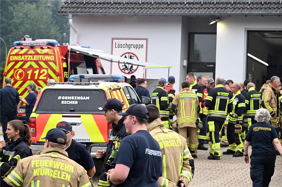 In Monschau gehen die Einsätze weiter.Federico Gambarini/dpa