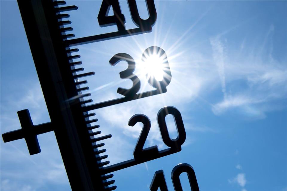 In NRW leben im Sommer an extremen heißen Tagen rund 7,5 Millionen Menschen auf „Hitzeinseln“. (Symbolbild)Sven Hoppe/dpa