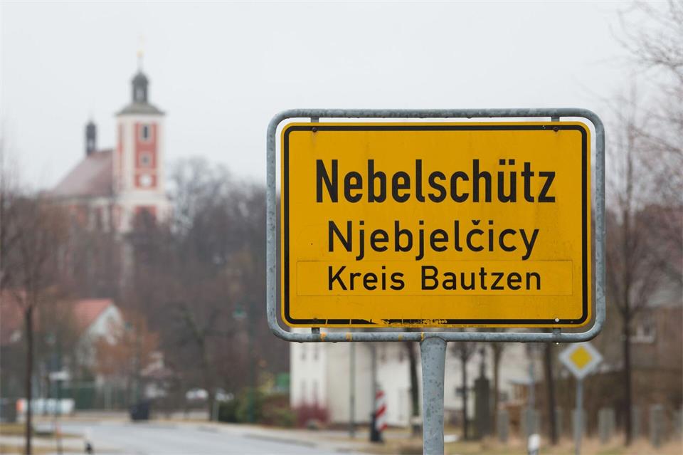 In Nebelschütz fand am Sonntag die zweite Runde der Bürgermeisterwahl statt. (Archivbild)Sebastian Kahnert/dpa-Zentralbild/dpa