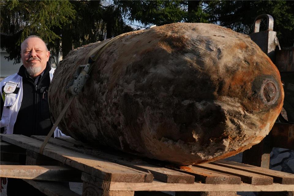 In Oranienburg liegen noch etliche Blindgänger unter der Erde. (Archivbild)Soeren Stache/dpa