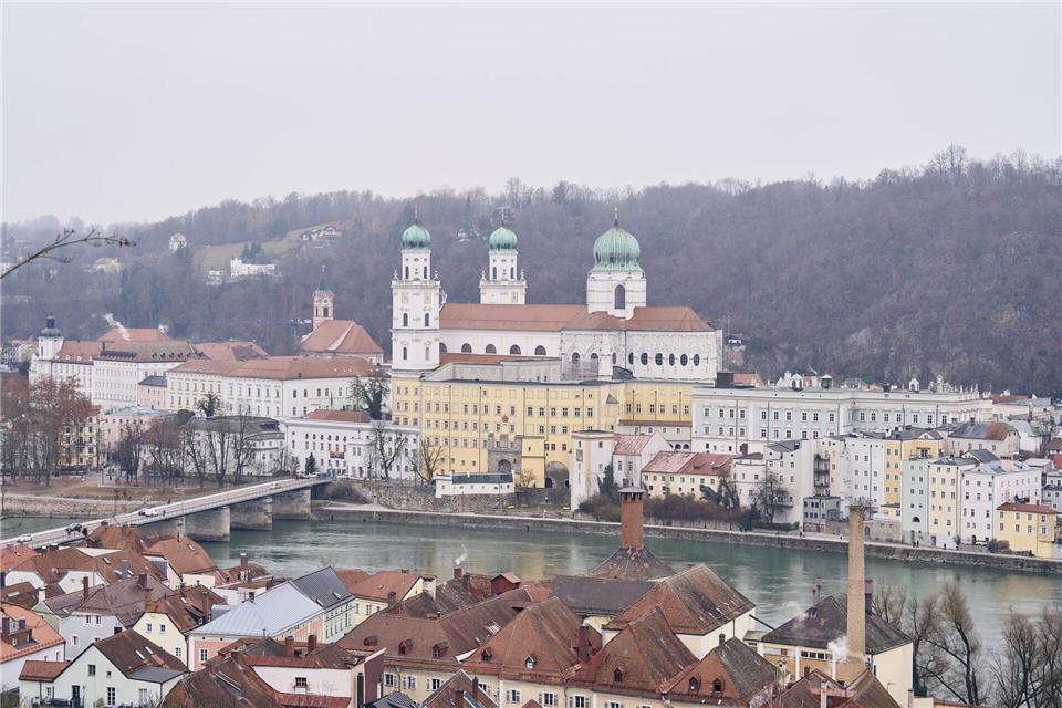 In Passau ist die Missbrauchsstudie vorgestellt worden. (Symbolbild)Tobias C. Köhler/dpa