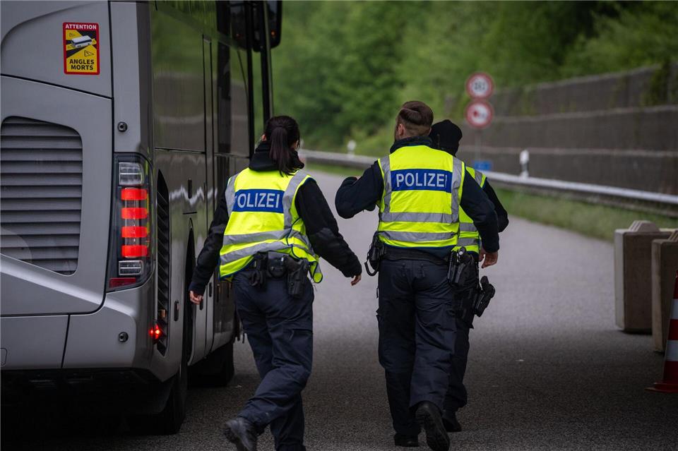In Rheinland-Pfalz und im Saarland wurden fast 2.700 illegale Einreisen gezählt.Harald Tittel/dpa