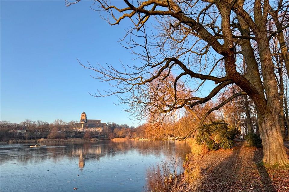 In Sachsen werden wieder eisige Temperaturen erwartet. (Archivfoto) Hendrik Schmidt/dpa