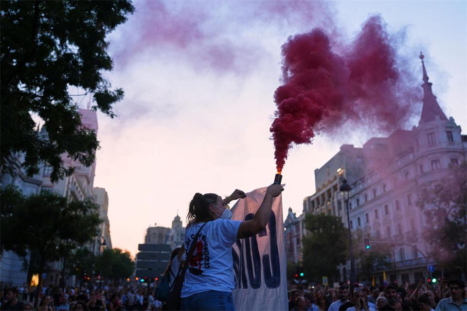 In Spanien ist die Wohnungsnot sehr schlimm.Manu Fernandez/AP/dpa