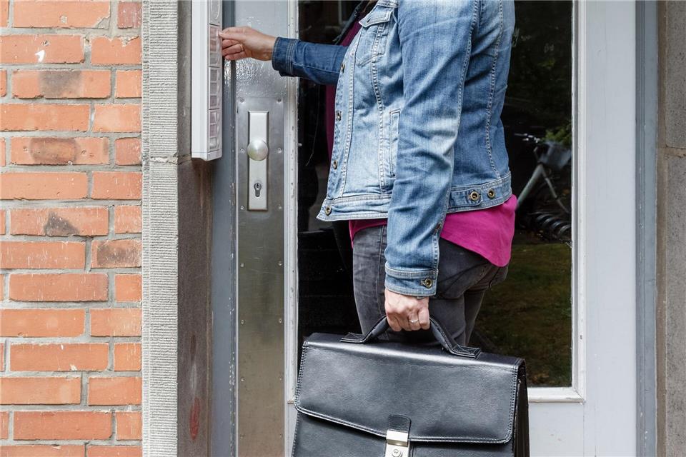 In Thüringen werden Hunderte Wohnungen pro Jahr geräumt. (Symbolbild)Markus Scholz/dpa