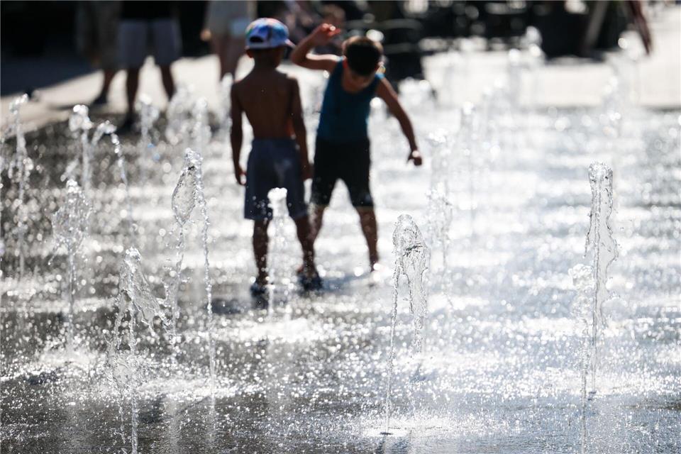 In Tönisvorst erreichte die Temperatur 40,2 Grad.Christoph Reichwein/dpa
