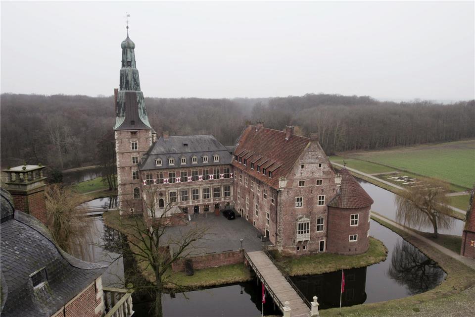 In das Schloss Raesfeld soll in den kommenden Jahren investiert werden.