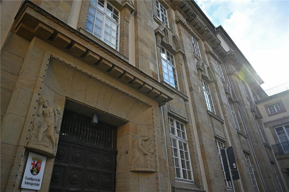 In dem Prozess vor dem Landgericht Mainz geht es um eine Tat im Hartenbergpark. (Symbolbild)Michael Brandt/dpa