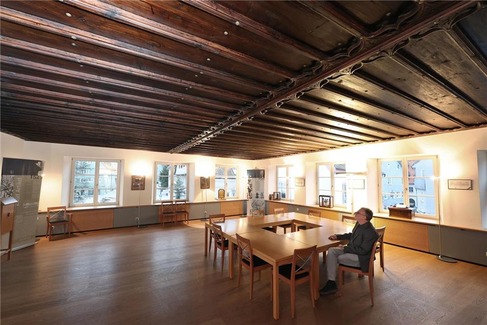 In dem Raum im Kramerzunfthaus hielten Bauern und Handwerker im Jahr 1525 ihre Forderungen in den „Zwölf Artikeln“ fest.Karl-Josef Hildenbrand/dpa