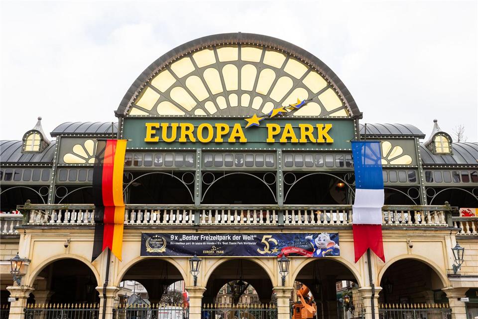 Europa-Park investiert zehn Millionen Euro für Sicherheit In den Europa-Park kommen jedes Jahr über sechs Millonen Menschen. (Archivbild)Philipp von Ditfurth/dpa