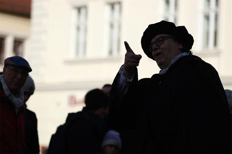 In den Kirchgemeinden in Sachsen-Anhalt wird der Reformationstag gefeiert. (Archivbild) Sebastian Willnow/dpa