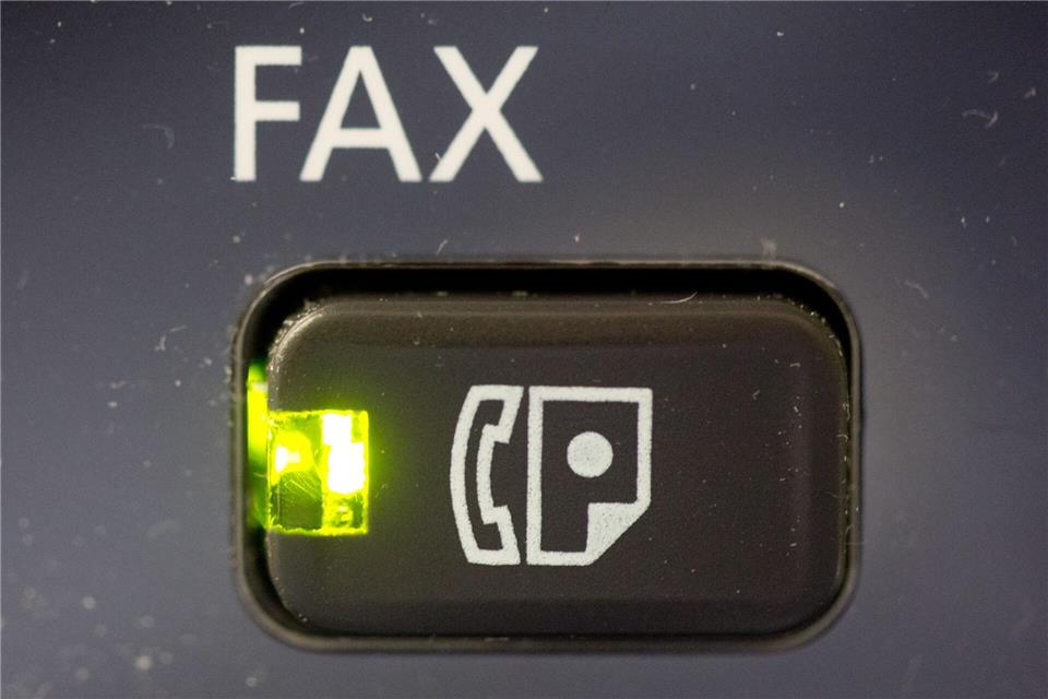 In den Ministerien im Südwesten gibt es noch viele Faxgeräte. (Symbolbild)Kay Nietfeld/dpa
