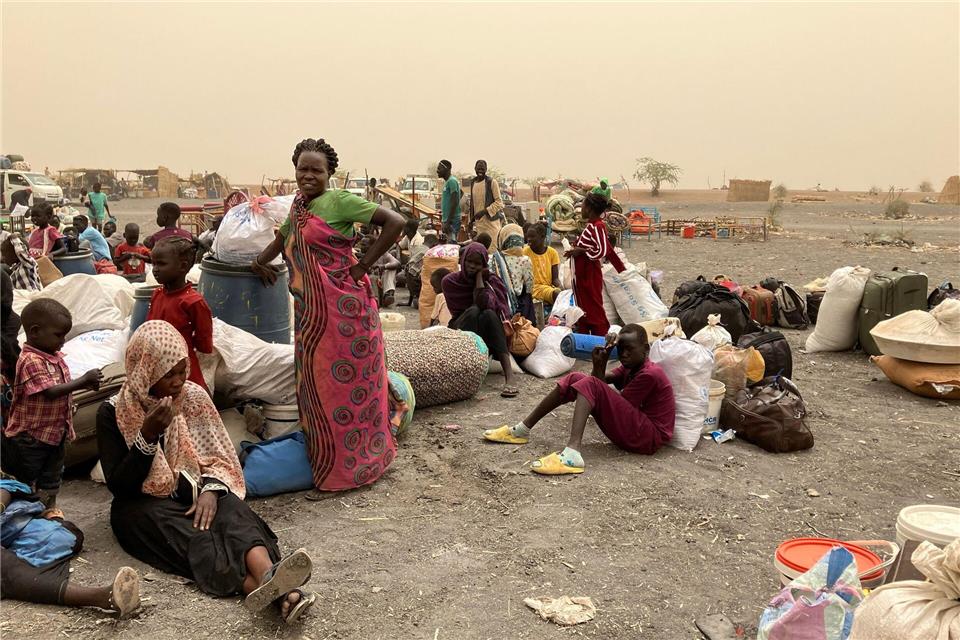 In den Nachbarländern des Sudan haben 4,5 Millionen Menschen Zuflucht gesucht. (Archivbild)Eva-Maria Krafczyk/dpa