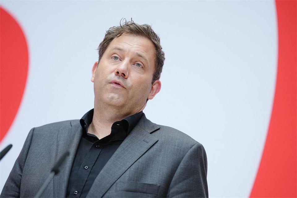In den SPD-Gremien sollen noch keine Personaldebatten zu Merz erfolgt sein.Kay Nietfeld/dpa
