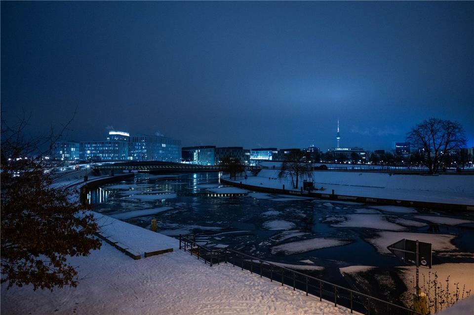In den kommenden Tagen soll es in Berlin und Brandenburg recht kalt werden. Christophe Gateau/dpa