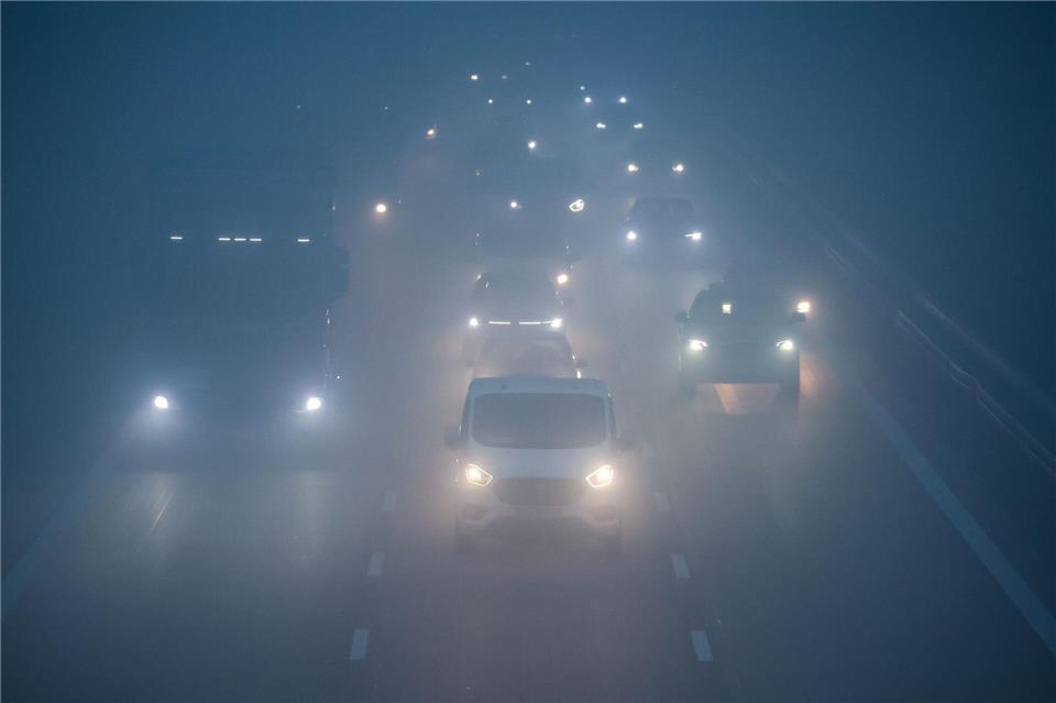 In den nächsten Tagen ist weiter mit viel Nebel zu rechnen. (Archivbild)Jan Woitas/dpa