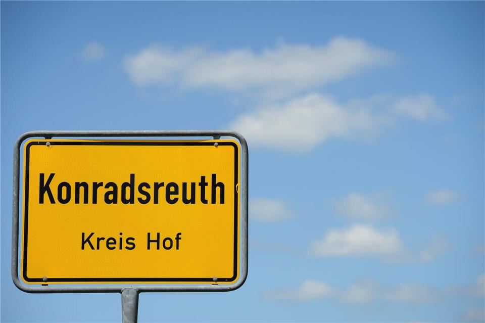 In der 3.000-Seelen-Gemeinde Konradsreuth hat es ein Gewaltverbrechen gegeben. (Symbolbild)picture alliance / dpa