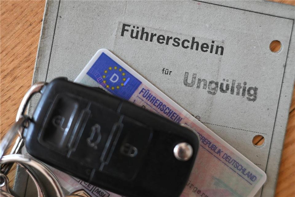 In der EU sollen ab 2033 nur noch einheitliche Führerscheine im Umlauf sein. (Symbolbild)picture alliance/dpa