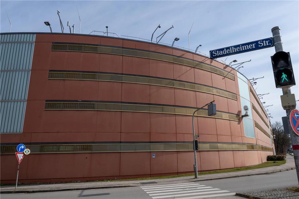 In der Frauenabteilung der JVA München soll sich der Übergriff ereignet haben.Peter Kneffel/dpa