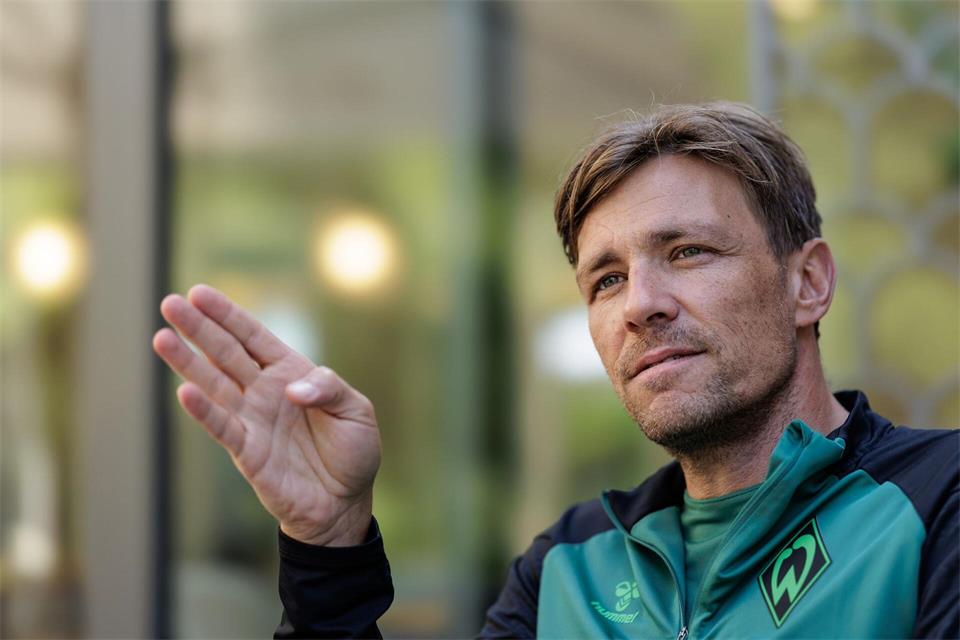 In der Kritik: Werders  Sport-Geschäftsführer Clemens Fritz.David Ebener/dpa