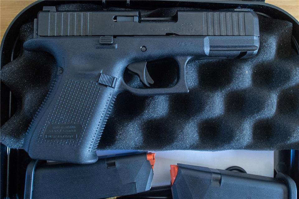 In der Landespolizei ist eine Waffe abhandengekommen. (Archivbild)Klaus-Dietmar Gabbert/dpa-Zentralbild/ZB