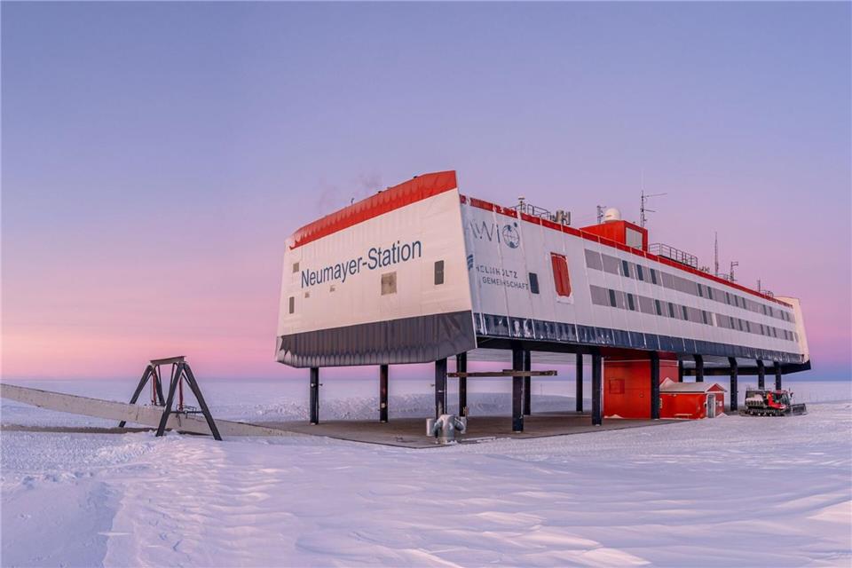 In der Neumayer-Station III in der Antarktis lebt zurzeit das 46. Überwinterungsteam. (Archivbild) Michael Trautmann/Alfred-Wegener-Institut/dpa
