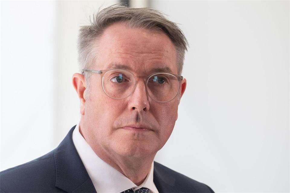 In der SPD gibt es Skepsis, ob die Unterstützung hält. (Archivbild)Boris Roessler/dpa
