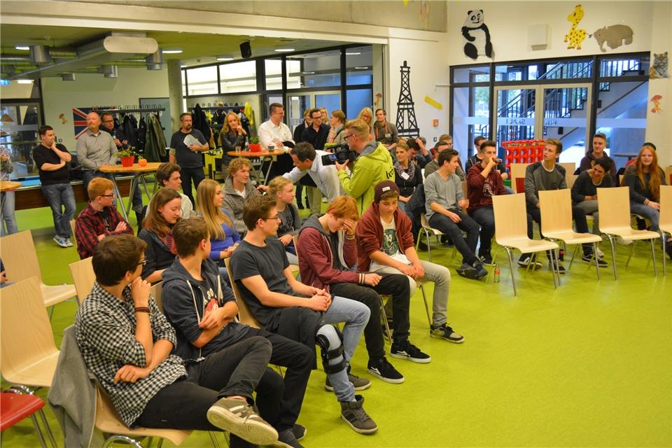 In der Stadt Borken gibt es seit 2014 ein Jugendforum. Damals ist auch dieses Foto entstanden.
