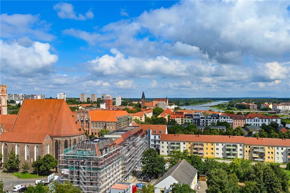 In der Stadt Frankfurt (Oder) studieren junge Ukrainerinnen und Ukrainer. Patrick Pleul/dpa
