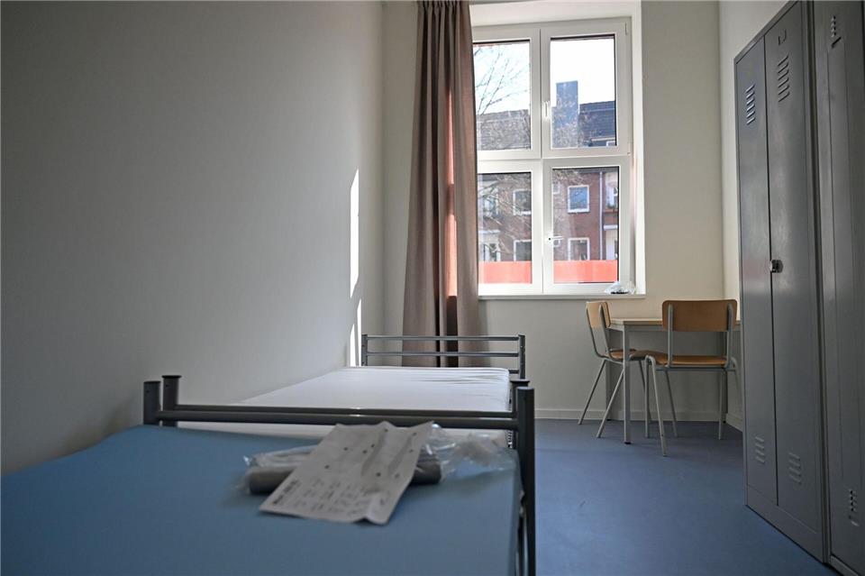 In der Unterkunft gibt es Zwei- und Dreibettzimmer.Leonie Asendorpf/dpa