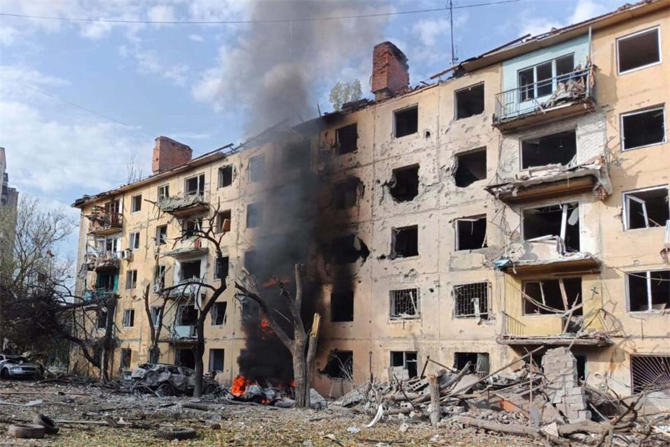 In der frontnahen Stadt Kramatorsk sind schon viele Wohnhäuser zerstört.-/ukrainische Staatsanwaltschaft/dpa