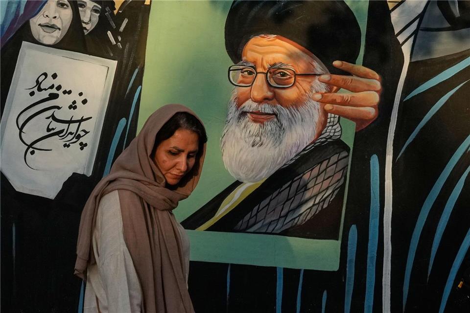 In der iranischen Hauptstadt Teheran wächst die Sorge vor Luftangriffen.Vahid Salemi/AP/dpa
