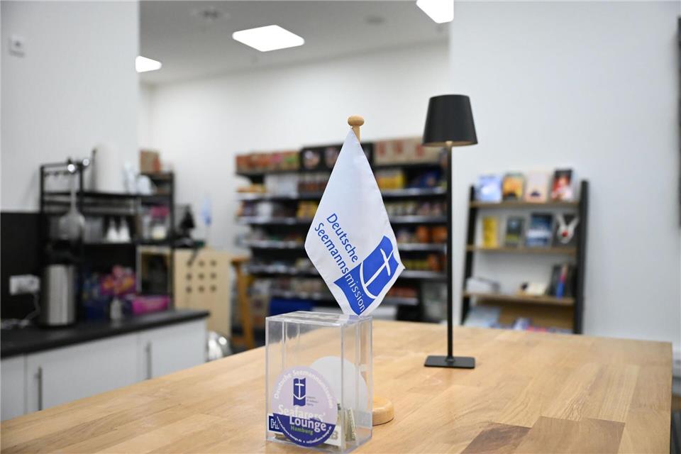 In der neuen „Seafarers‘ Lounge“ können Crewmitglieder von Kreuzfahrtschiffen kurz verschnaufen. Katrin Luxenburger/dpa