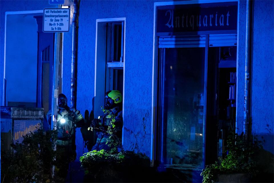 In einem Ladengeschäft war ein Brand ausgebrochen. Fabian Sommer/dpa