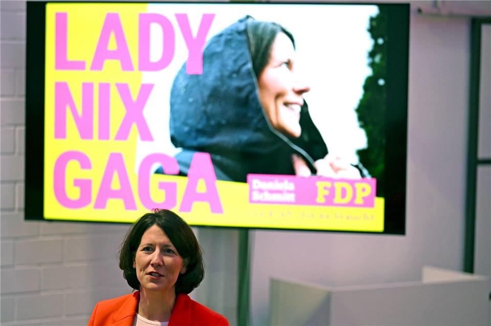 In einer Zeit, in der Politik oft sehr emotional betrieben werde, wolle sie weniger auf Effekthascherei setzen, sagt Schmitt.Michael Brandt/dpa