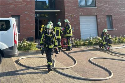 Firefighters extinguish fire in assisted living facility in Velen