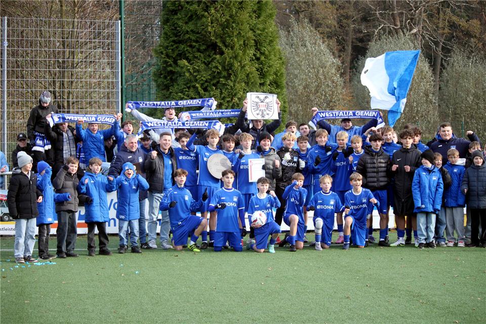 In eisiger Kälte wurde Gemens U 15 und deren Anhang warm ums Herz: Die Westfalia ließ Datteln im Kreispokal-Finale keine Chance und gewann mit 8:1.