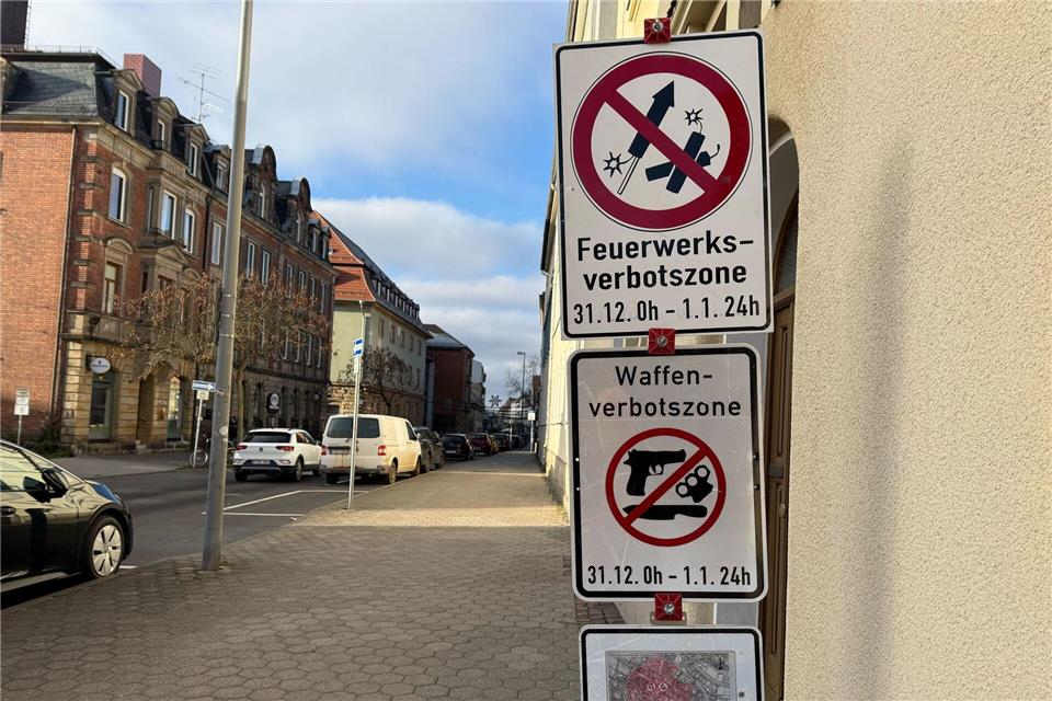 In vielen Städten wie etwa in Bayreuth oder München gelten Verbotszonen für Feuerwerk und Böller.  Kathrin Zeilmann/dpa