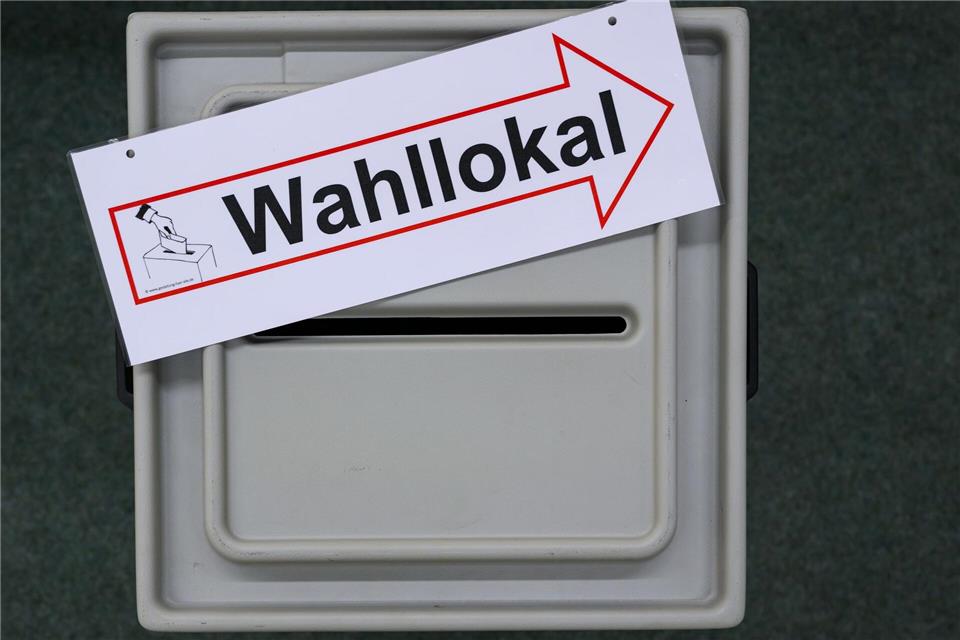 In vier Städten Mecklenburg-Vorpommerns sind die Bürger am Sonntag zur Wahl eines neuen Stadtoberhauptes aufgerufen. (Symbolbild)Patrick Pleul/dpa