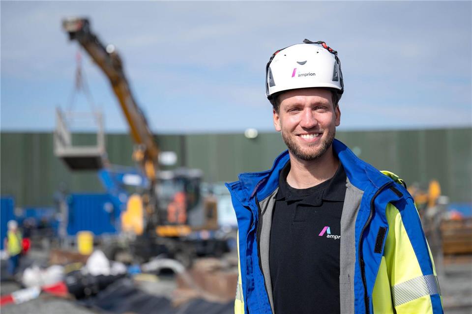 Windstrom durchs Watt leiten: Wie wird Norderney unterbohrt?  Ingenieur Henning Gründemann ist bei Amprion für die Bohrungen auf Norderney zuständig. Sina Schuldt/dpa