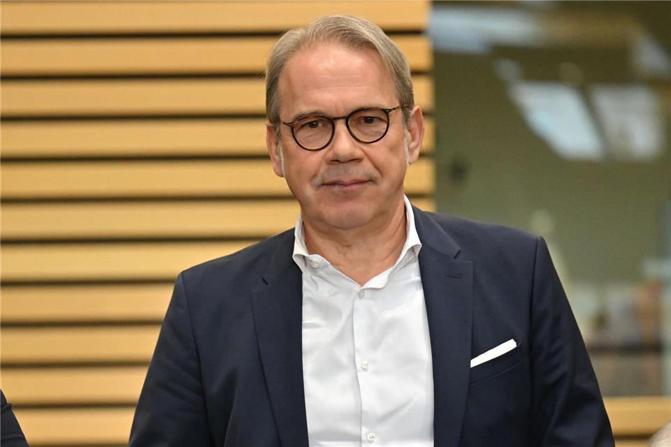 Innenminister Georg Maier weist AfD-Kritik an seiner Arbeit zurück.Martin Schutt/dpa