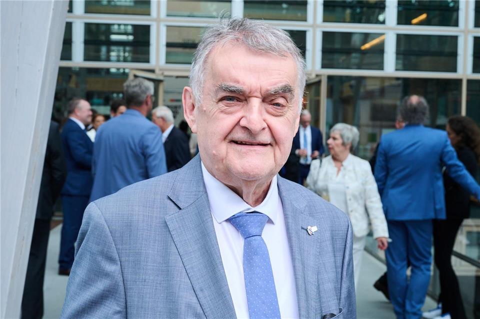 Innenminister Herbert Reul trat in der ZDF-Show „Volle Kanne“ auf (Archivfoto)Annette Riedl/dpa