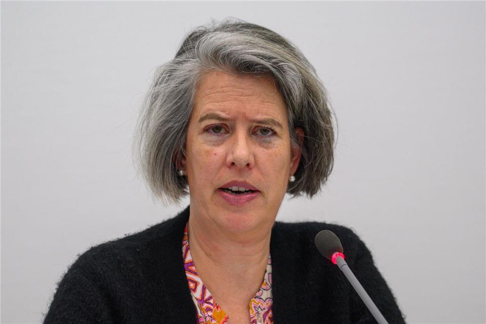 Innenministerin Tamara Zieschang (CDU) will bei Fußballspielen mehr Sicherheit mit weniger Polizisten. (Archivbild)Klaus-Dietmar Gabbert/dpa