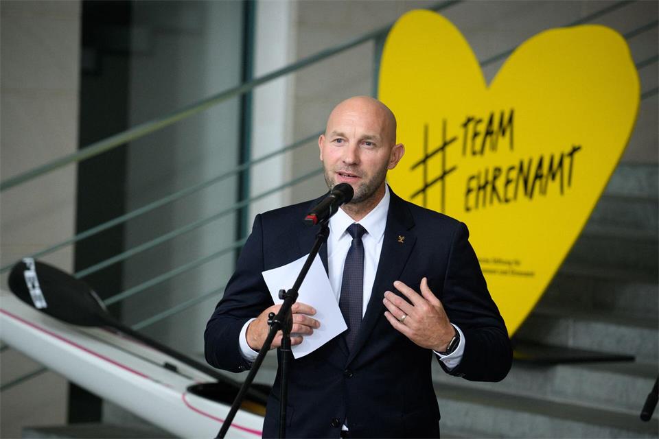 Insgesamt gewann Rauhe 31 Medaillen bei Olympischen Spielen, Welt- und Europameisterschaften. Jetzt erwarten ihn neue Aufgaben.Bernd von Jutrczenka/dpa