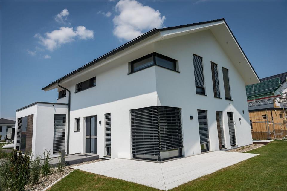 Intelligenter Hitzeschutz: Manche Jalousien fahren automatisch bei Sonne herunter.picture alliance / dpa Themendienst