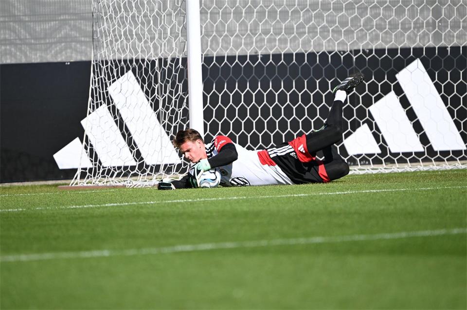 Intensive Vorbereitung aufs Länderspiel-Debüt.Federico Gambarini/dpa