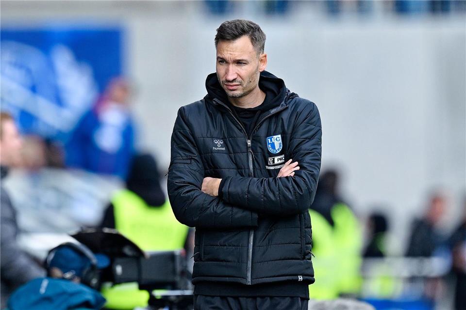 Interimstrainer Pascal Ibold übernahm das Coaching an der Seitenlinie.Uwe Anspach/dpa